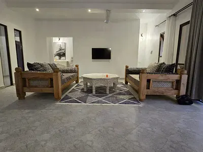 Turtle Bay pool bungalow - listing photo 2